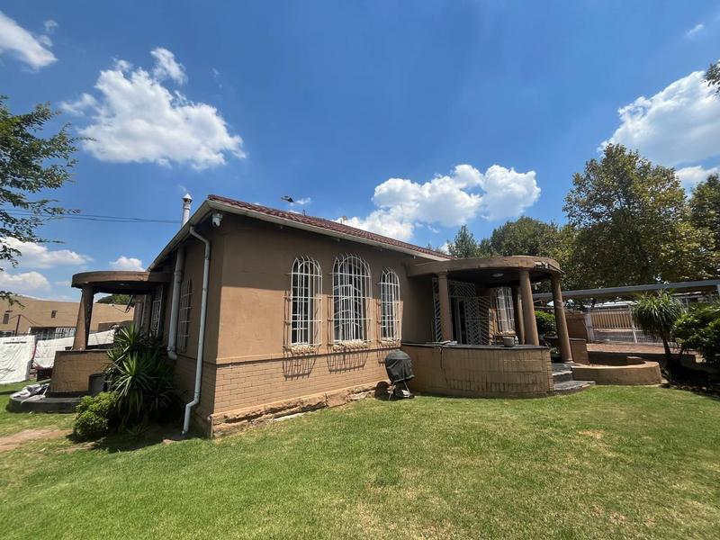4 Bedroom Property for Sale in Delville Gauteng