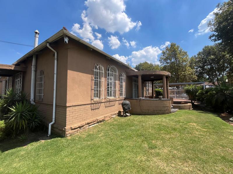 4 Bedroom Property for Sale in Delville Gauteng