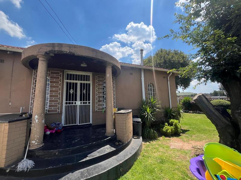 4 Bedroom Property for Sale in Delville Gauteng