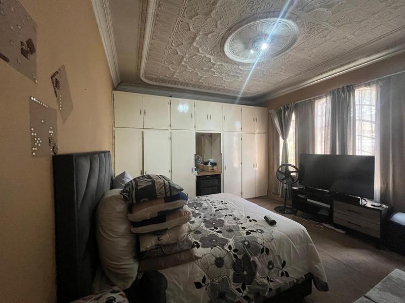 4 Bedroom Property for Sale in Delville Gauteng