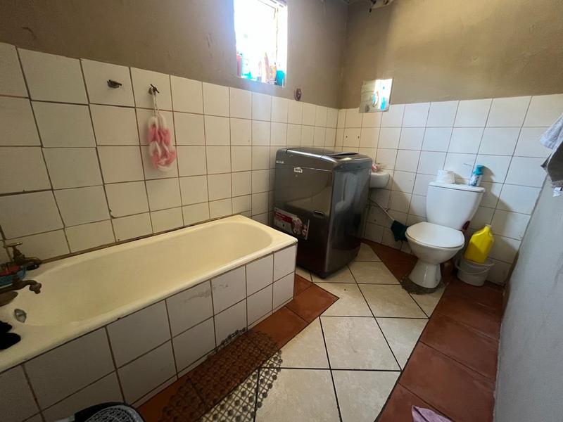 4 Bedroom Property for Sale in Delville Gauteng