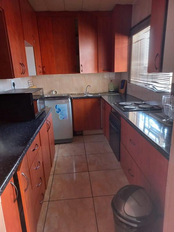 2 Bedroom Property for Sale in Germiston South Gauteng