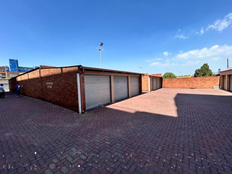 2 Bedroom Property for Sale in Springs Gauteng