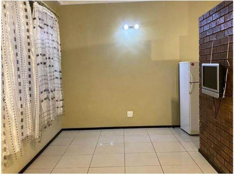 1 Bedroom Property for Sale in Braamfontein Gauteng