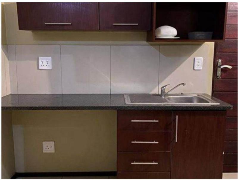 1 Bedroom Property for Sale in Braamfontein Gauteng