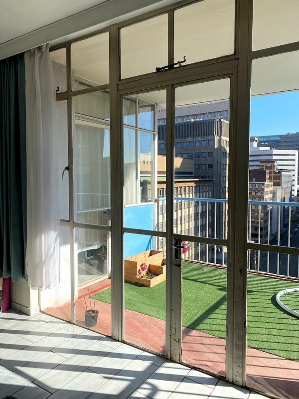 2 Bedroom Property for Sale in Braamfontein Gauteng