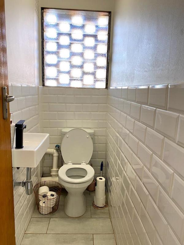 2 Bedroom Property for Sale in Braamfontein Gauteng