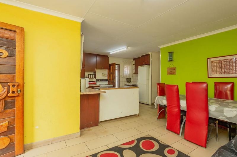 4 Bedroom Property for Sale in Lenasia South Gauteng