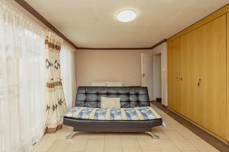 4 Bedroom Property for Sale in Lenasia South Gauteng