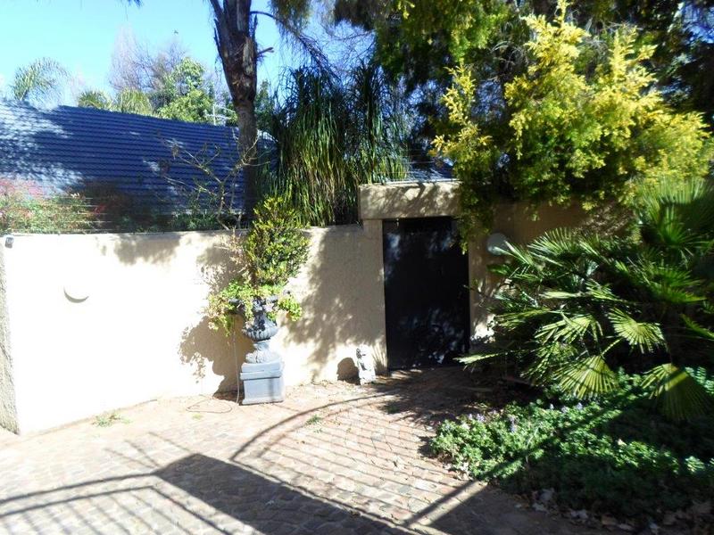 3 Bedroom Property for Sale in Lyndhurst Gauteng