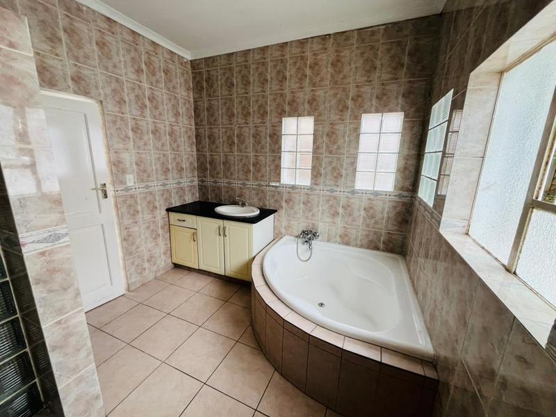 4 Bedroom Property for Sale in Mayfield Gauteng