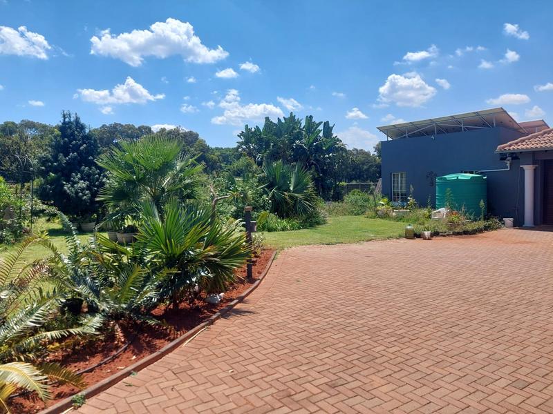 4 Bedroom Property for Sale in Strydfontein and surrounds Gauteng