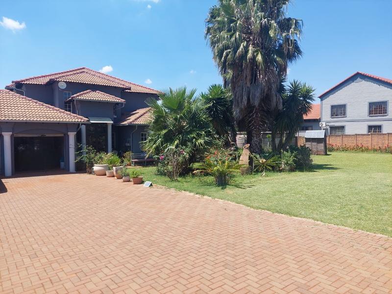 4 Bedroom Property for Sale in Strydfontein and surrounds Gauteng
