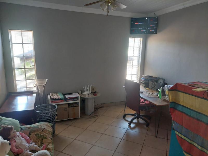 4 Bedroom Property for Sale in Strydfontein and surrounds Gauteng