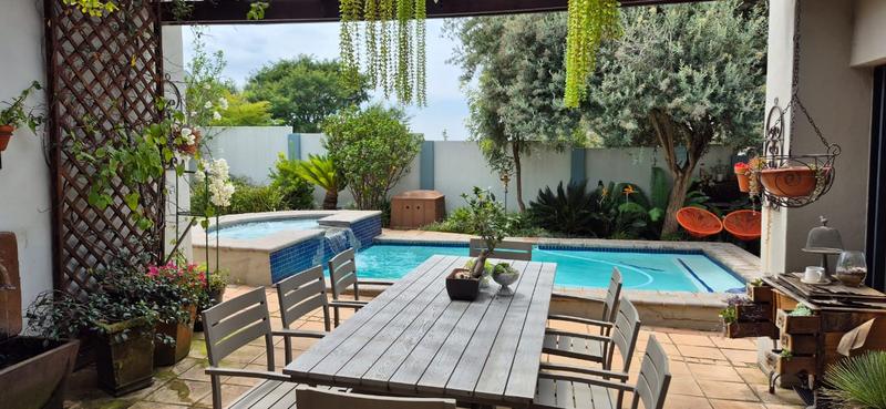 4 Bedroom Property for Sale in Midstream Ridge Gauteng