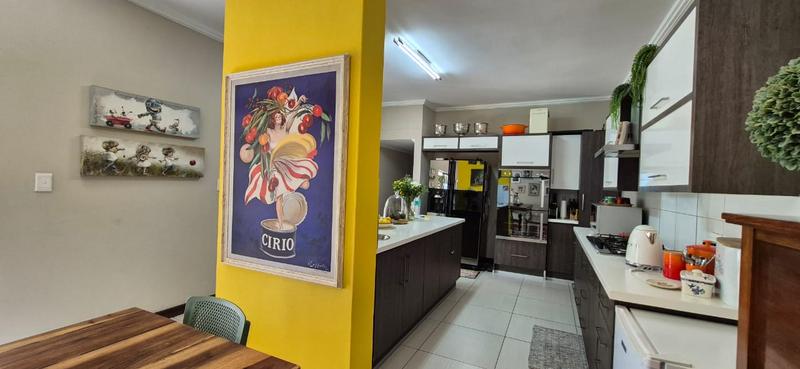 4 Bedroom Property for Sale in Midstream Ridge Gauteng