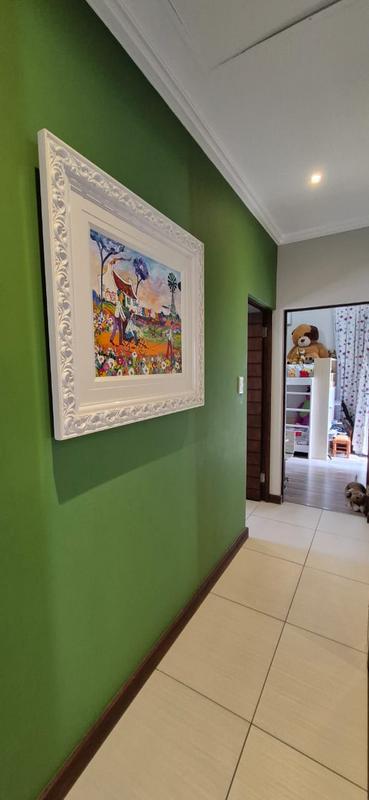 4 Bedroom Property for Sale in Midstream Ridge Gauteng