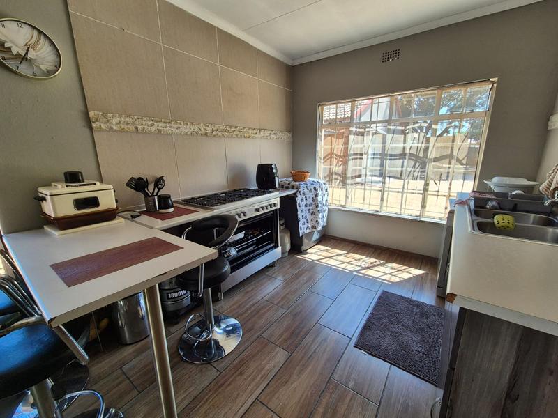 3 Bedroom Property for Sale in Brackenhurst Gauteng