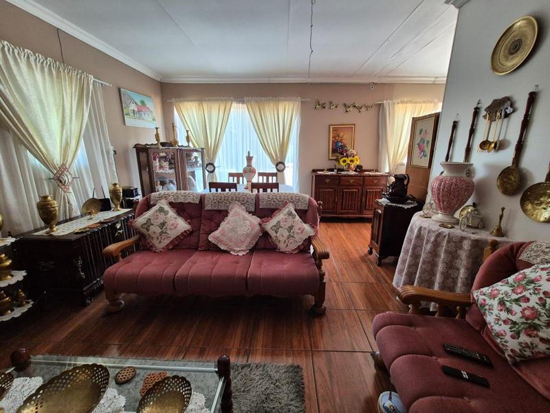 3 Bedroom Property for Sale in Brackenhurst Gauteng