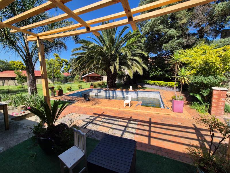 3 Bedroom Property for Sale in Brackenhurst Gauteng