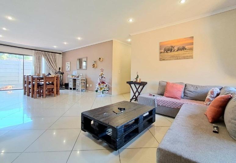 3 Bedroom Property for Sale in Raceview Gauteng