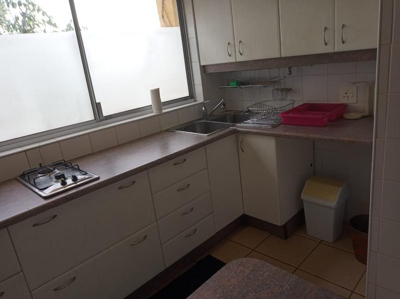 To Let 1 Bedroom Property for Rent in Roosevelt Park Gauteng