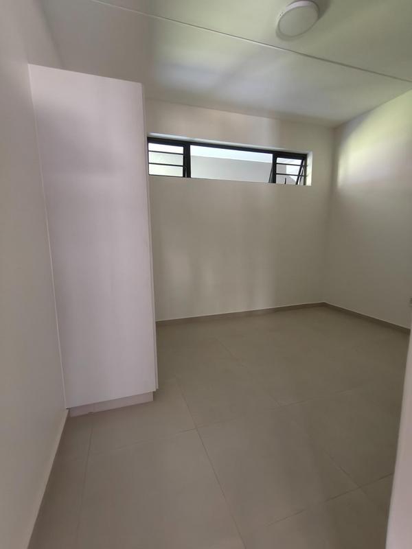 2 Bedroom Property for Sale in Vorna Valley Gauteng