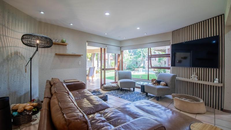 To Let 4 Bedroom Property for Rent in Bedfordview Gauteng