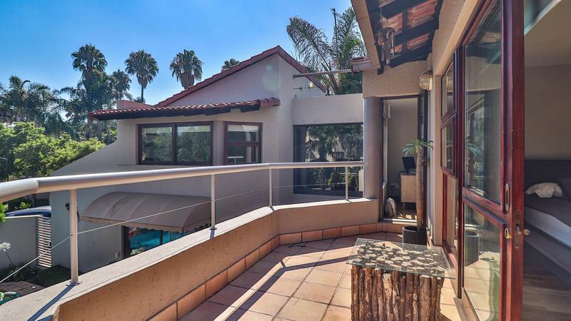 To Let 4 Bedroom Property for Rent in Bedfordview Gauteng