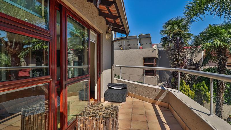 To Let 4 Bedroom Property for Rent in Bedfordview Gauteng