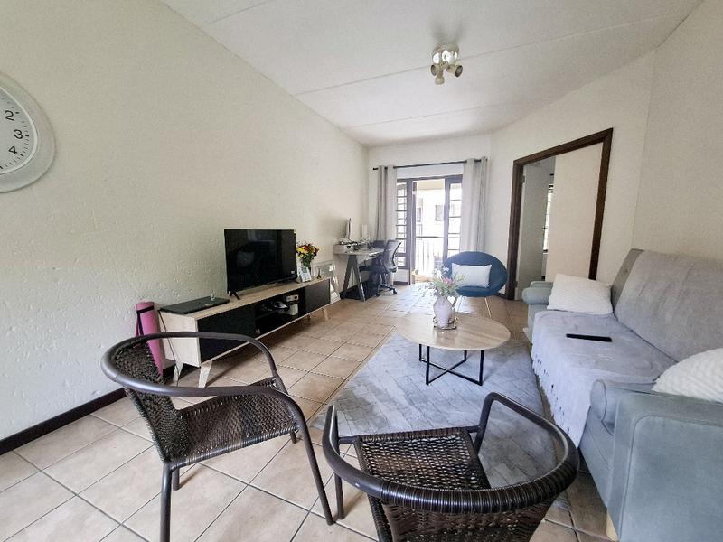 1 Bedroom Property for Sale in Pineslopes Gauteng