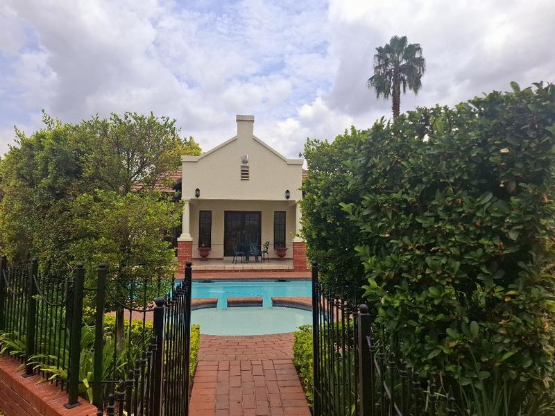 1 Bedroom Property for Sale in Pineslopes Gauteng