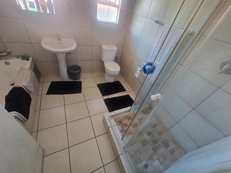 3 Bedroom Property for Sale in Vanderbijlpark SE 3 Gauteng