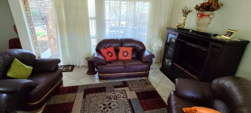 2 Bedroom Property for Sale in Clarina Gauteng