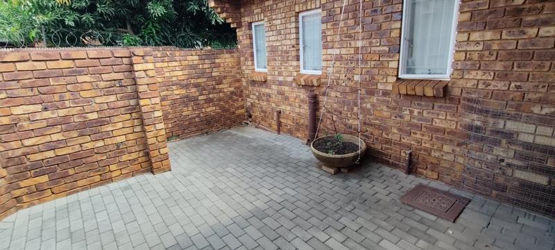 2 Bedroom Property for Sale in Clarina Gauteng