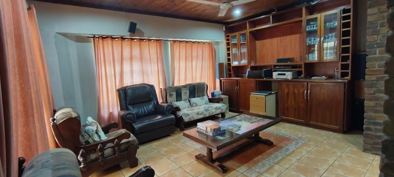 3 Bedroom Property for Sale in Theresa Park Gauteng