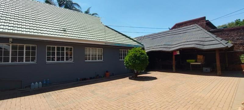 3 Bedroom Property for Sale in Theresa Park Gauteng
