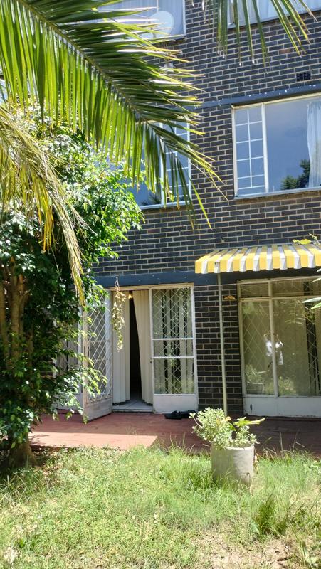 2 Bedroom Property for Sale in Kew Gauteng