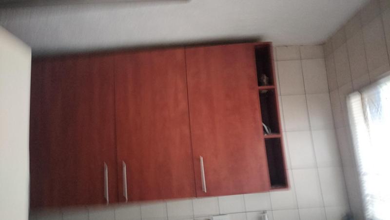 2 Bedroom Property for Sale in Kew Gauteng