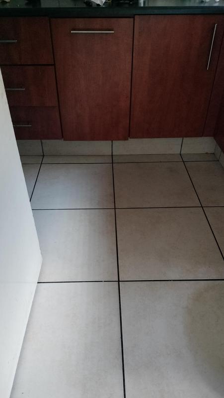 2 Bedroom Property for Sale in Kew Gauteng