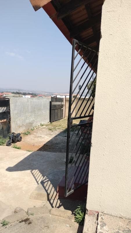 2 Bedroom Property for Sale in Naturena Gauteng