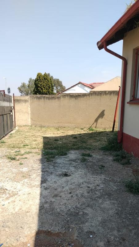 2 Bedroom Property for Sale in Naturena Gauteng