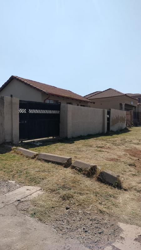 2 Bedroom Property for Sale in Naturena Gauteng