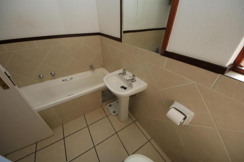 2 Bedroom Property for Sale in Sunninghill Gauteng