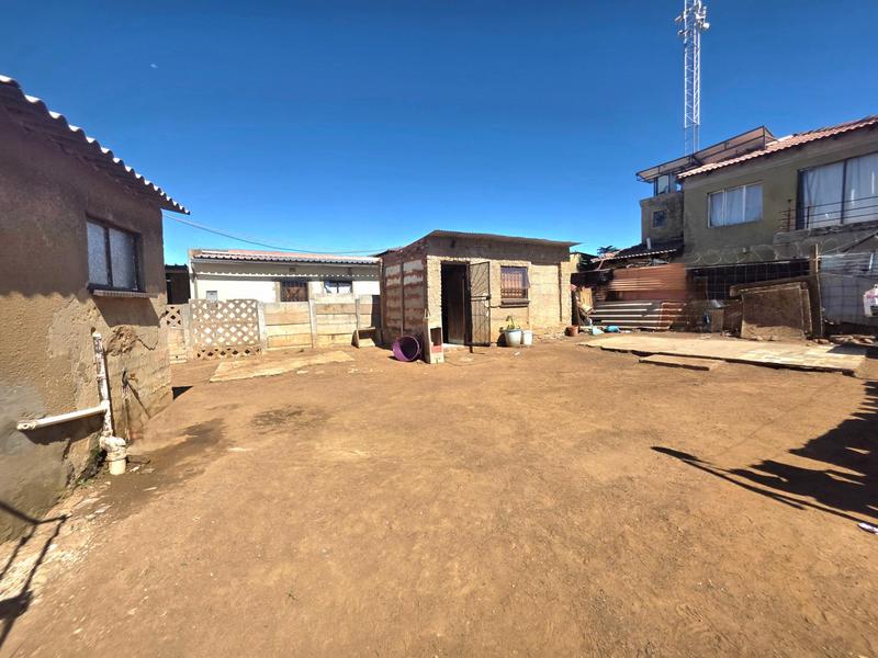 2 Bedroom Property for Sale in Windmill Park Gauteng