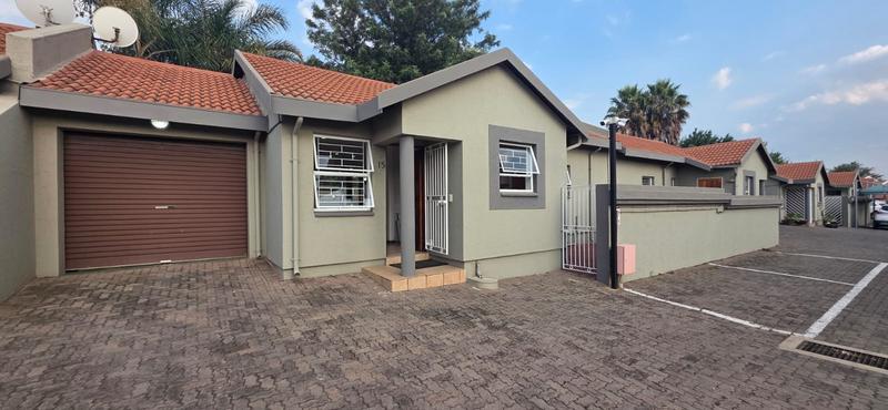 2 Bedroom Property for Sale in Vanderbijlpark SE 3 Gauteng