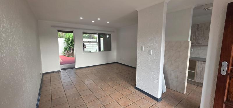 2 Bedroom Property for Sale in Vanderbijlpark SE 3 Gauteng