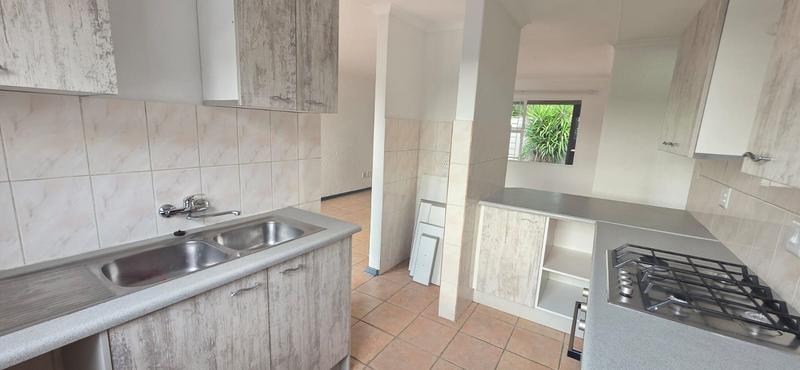 2 Bedroom Property for Sale in Vanderbijlpark SE 3 Gauteng