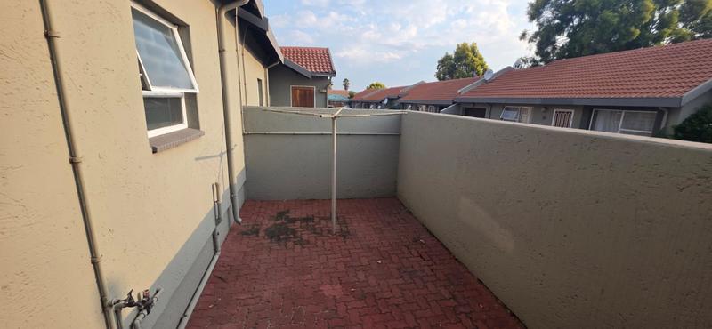 2 Bedroom Property for Sale in Vanderbijlpark SE 3 Gauteng