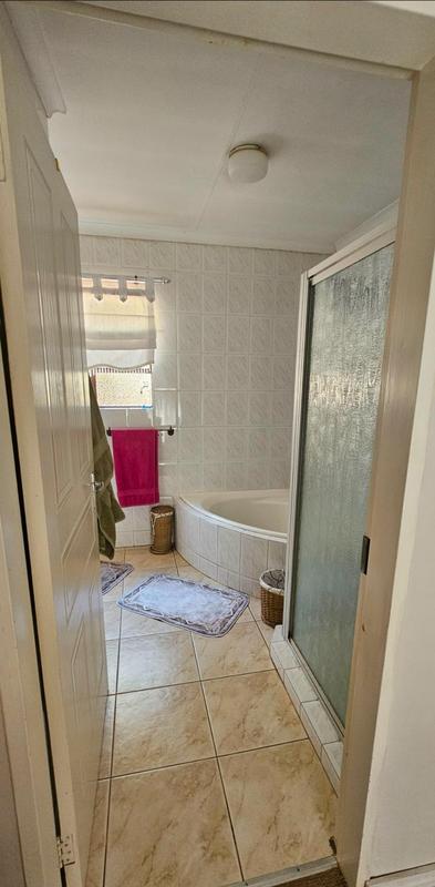 3 Bedroom Property for Sale in Three Rivers Gauteng